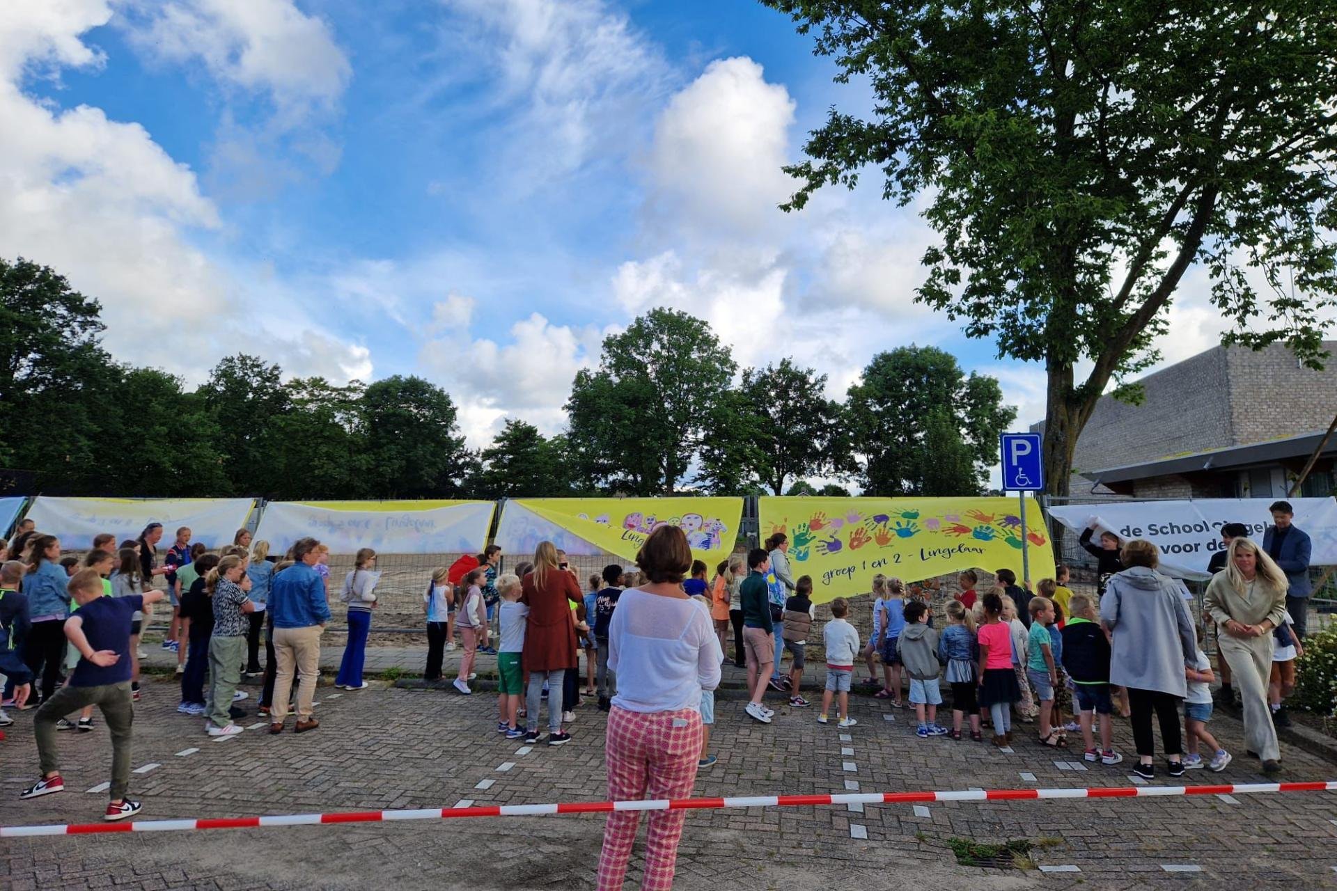 Feestelijke start bouw Brede School Cingelplein in Beesd